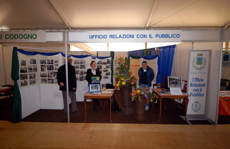 222 Edizione - Anno 2012 - Stand U.R.P. in fiera